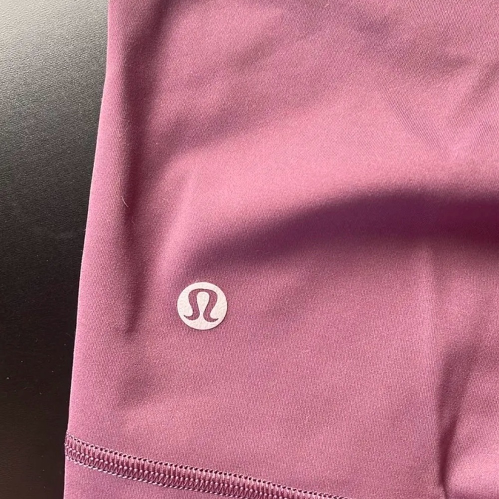 Lululemon Dusty Mauve Wunder Train Shorts - Picture 4 of 6